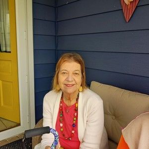 Meet your Posher, Rebecca